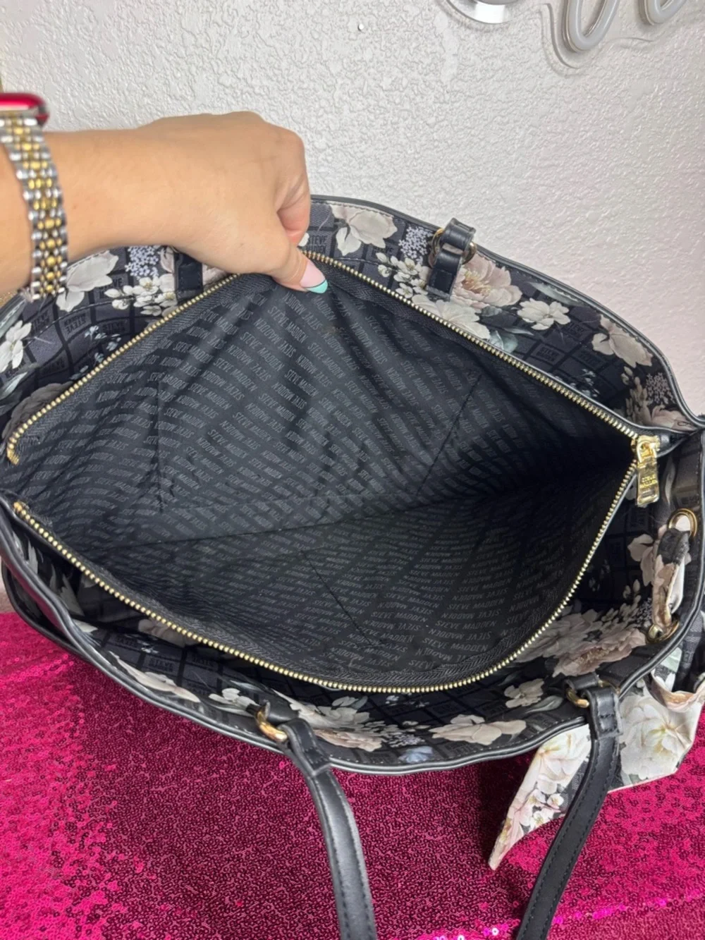 STEVE MADDEN 🪷 Pebbled Black Leather Large Laptop Tote, Floral Scarf Accent